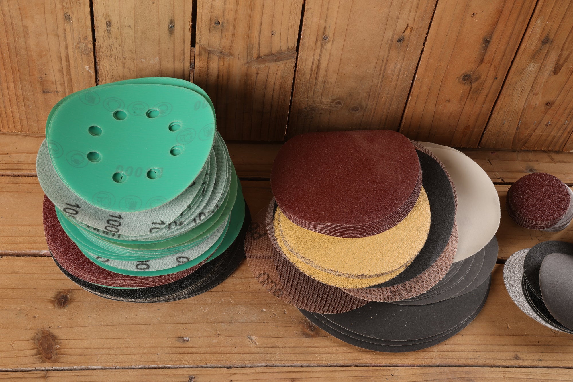 Understanding the Different Sanding Disc Backings – Cloth, Film, Hook & Loop, and PSA
