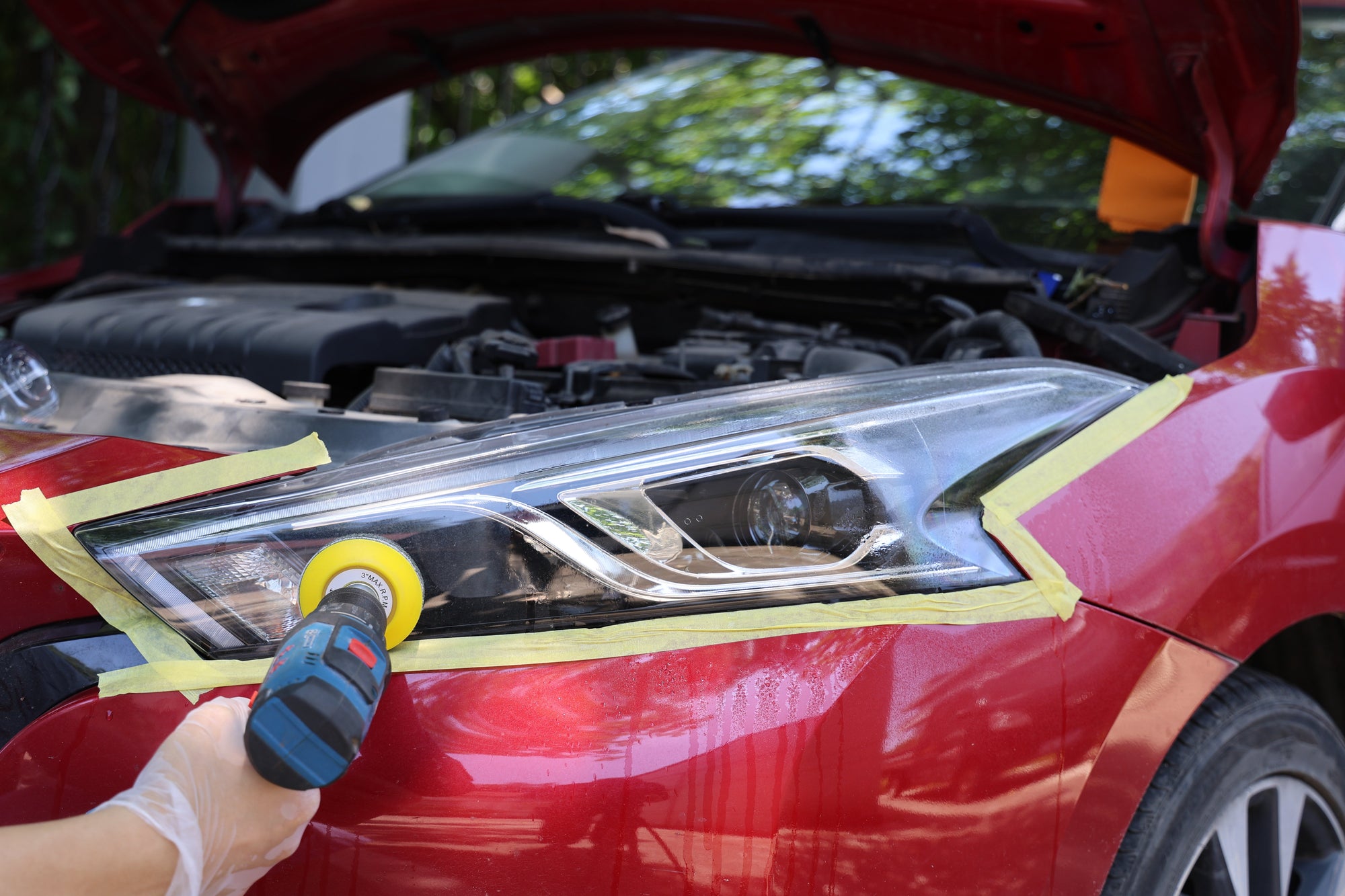 How to Sand Fiberglass